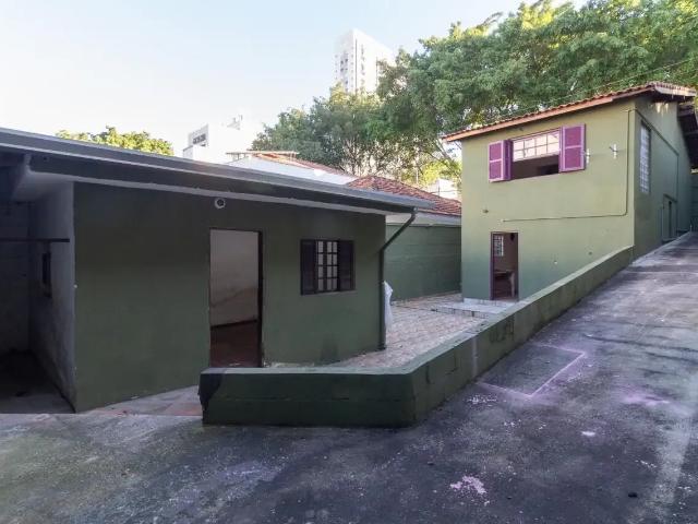 Casa / Sobrado para Locação em São Paulo/SP Caxingui 2 Quartos