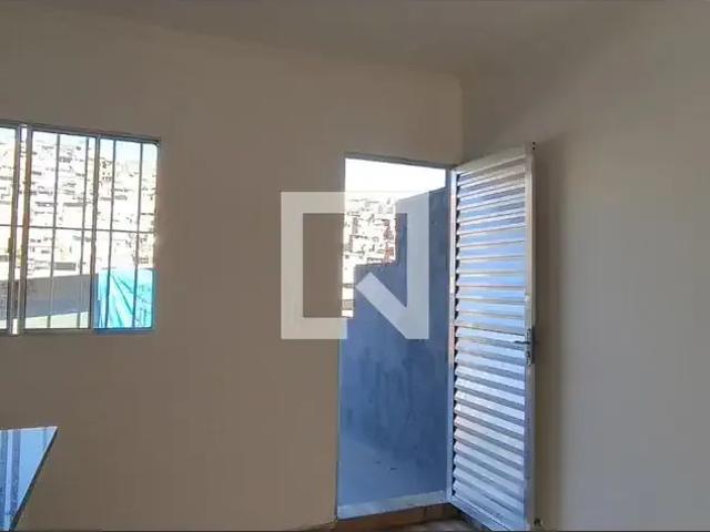 Casa / Sobrado para Locação em São Paulo/SP Cachoeirinha 11 Quartos