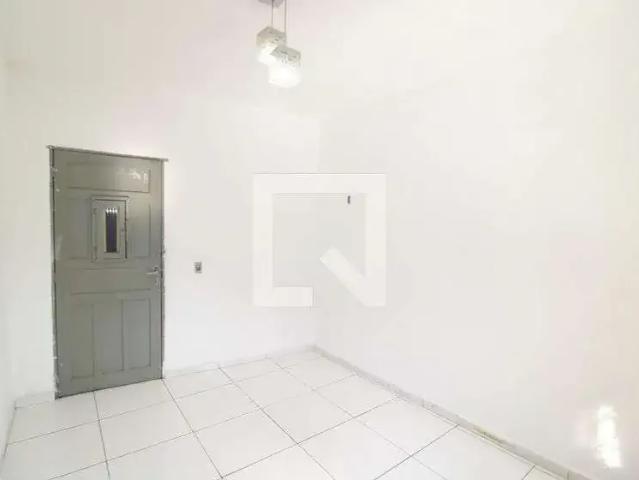 Casa / Sobrado para Locação em São Paulo/SP Cachoeirinha 2 Quartos