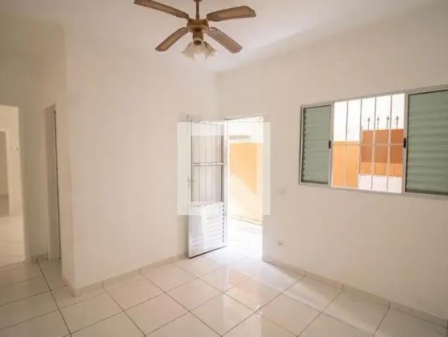 Casa / Sobrado para Locação em São Paulo/SP Cachoeirinha 2 Quartos