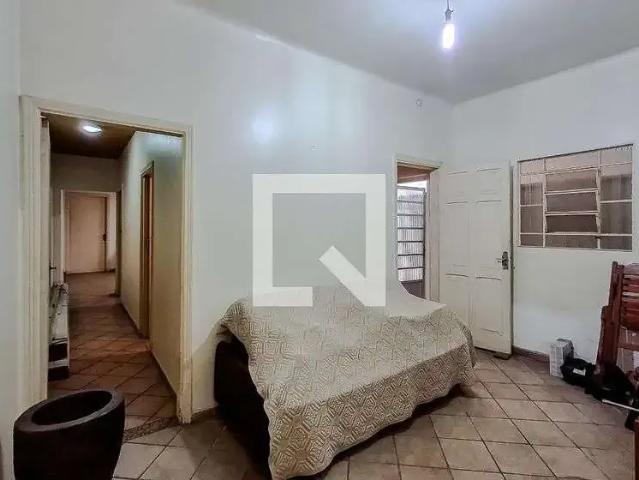 Casa / Sobrado para Locação em São Paulo/SP Cambuci 4 Quartos