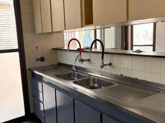 Casa / Sobrado para Locação em São Paulo/SP Cambuci 4 Quartos
