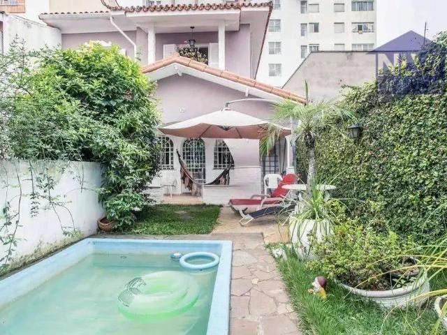 Casa / Sobrado para Locação em São Paulo/SP Cambuci 5 Quartos