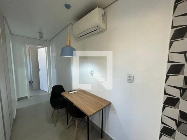 Casa / Sobrado para Locação em São Paulo/SP Cambuci 1 Quartos