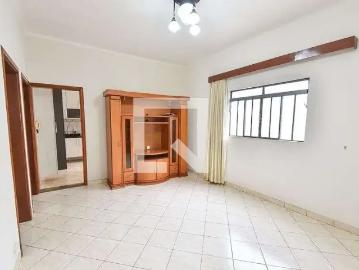 Casa / Sobrado para Locação em São Paulo/SP Cambuci 2 Quartos
