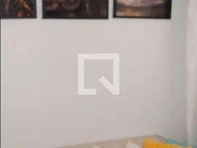 Casa / Sobrado para Locação em São Paulo/SP Cambuci 2 Quartos