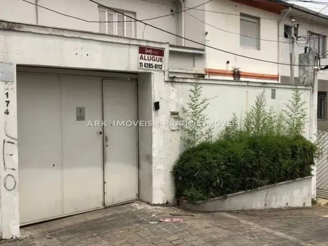Casa / Sobrado para Locação em São Paulo/SP Cambuci 3 Quartos