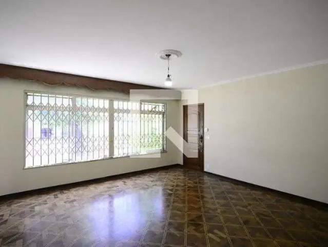 Casa / Sobrado para Locação em São Paulo/SP Cambuci 3 Quartos