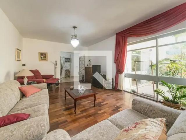 Casa / Sobrado para Locação em São Paulo/SP Campo Belo 5 Quartos