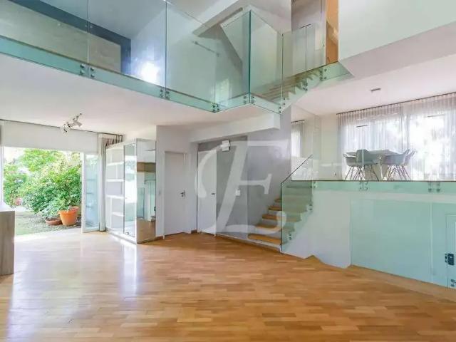 Casa / Sobrado para Locação em São Paulo/SP Campo Belo 6 Quartos