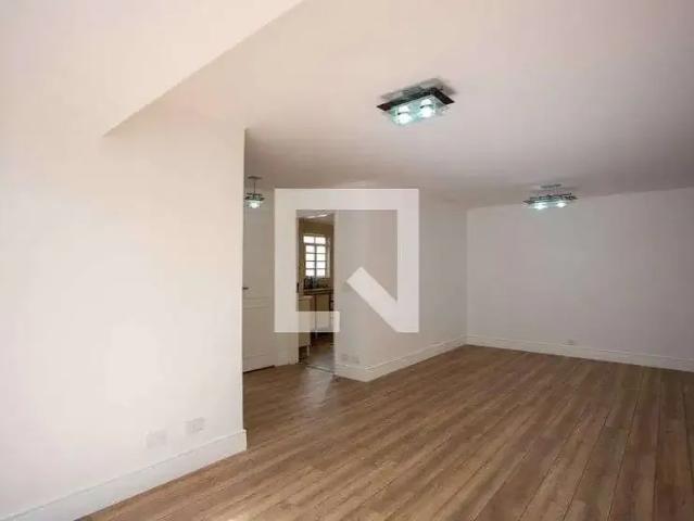 Casa / Sobrado para Locação em São Paulo/SP Campo Belo 3 Quartos