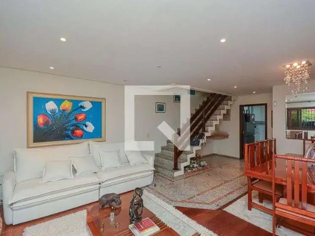 Casa / Sobrado para Locação em São Paulo/SP Campo Grande 4 Quartos