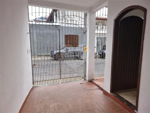 Casa / Sobrado para Locação em São Paulo/SP Campo Limpo 2 Quartos
