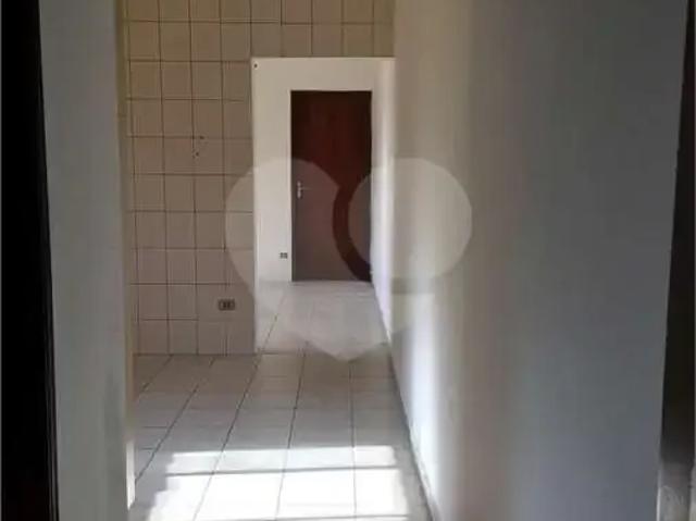 Casa / Sobrado para Locação em São Paulo/SP Campo Limpo 2 Quartos