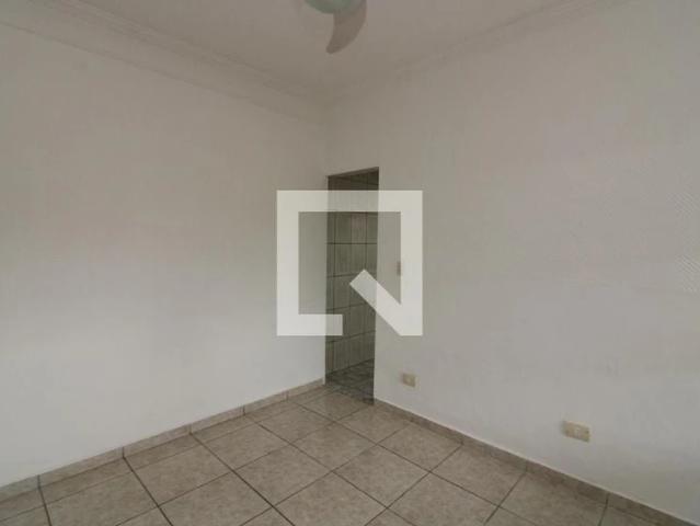 Casa / Sobrado para Locação em São Paulo/SP Cangaíba 1 Quartos