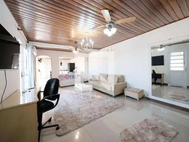 Casa / Sobrado para Locação em São Paulo/SP Cangaíba 2 Quartos