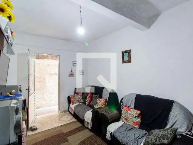 Casa / Sobrado para Locação em São Paulo/SP Cangaíba 2 Quartos