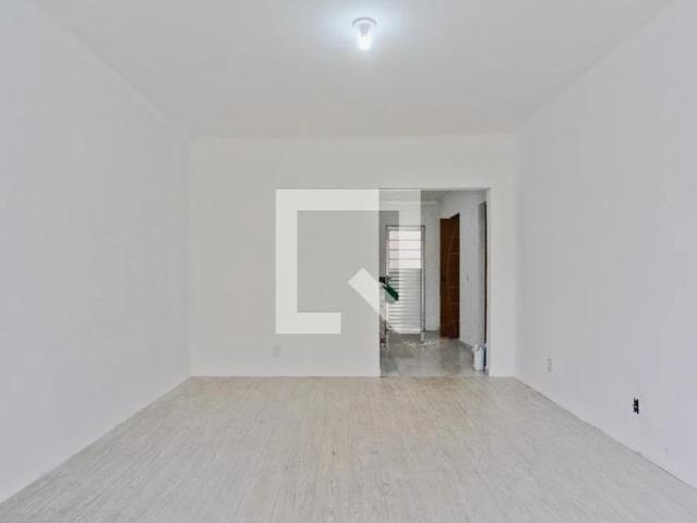 Casa / Sobrado para Locação em São Paulo/SP Casa Verde 2 Quartos