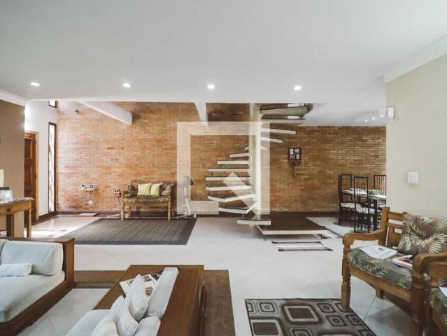 Casa / Sobrado para Locação em São Paulo/SP Casa Verde 3 Quartos