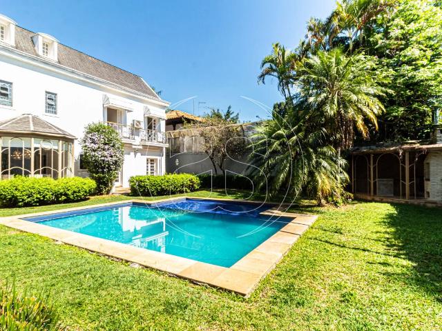 Casa / Sobrado para Locação em São Paulo/SP Chácara Monte Alegre 5 Quartos