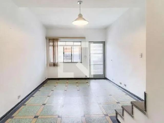 Casa / Sobrado para Locação em São Paulo/SP Chácara Santo Antônio 2 Quartos