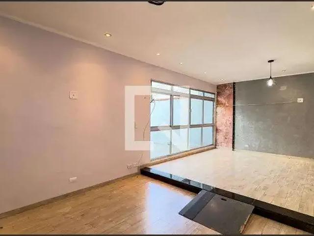 Casa / Sobrado para Locação em São Paulo/SP Chácara Santo Antônio 3 Quartos