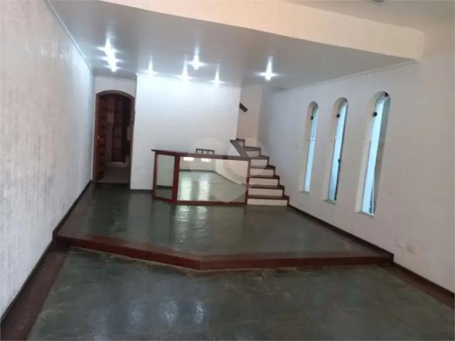 Casa / Sobrado para Locação em São Paulo/SP Chácara Santo Antônio 4 Quartos