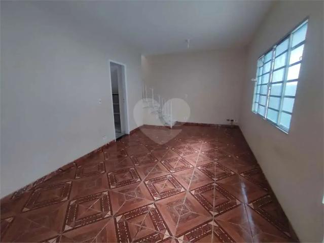 Casa / Sobrado para Locação em São Paulo/SP Cidade Ademar 2 Quartos