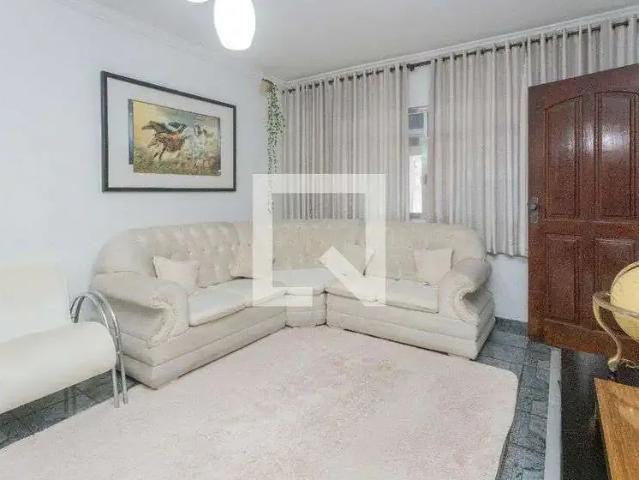 Casa / Sobrado para Locação em São Paulo/SP Cidade Ademar 3 Quartos