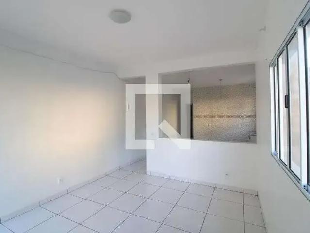 Casa / Sobrado para Locação em São Paulo/SP Cidade Dutra 1 Quartos