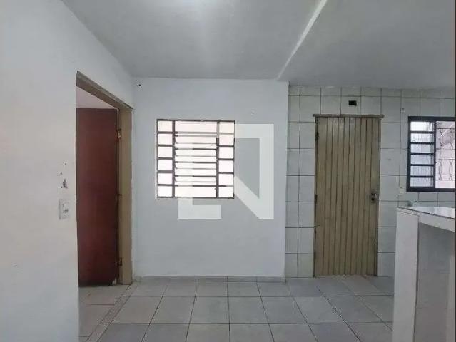 Casa / Sobrado para Locação em São Paulo/SP Cidade Dutra 1 Quartos