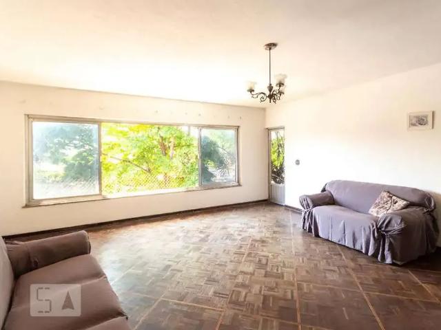 Casa / Sobrado para Locação em São Paulo/SP Cidade Dutra 3 Quartos