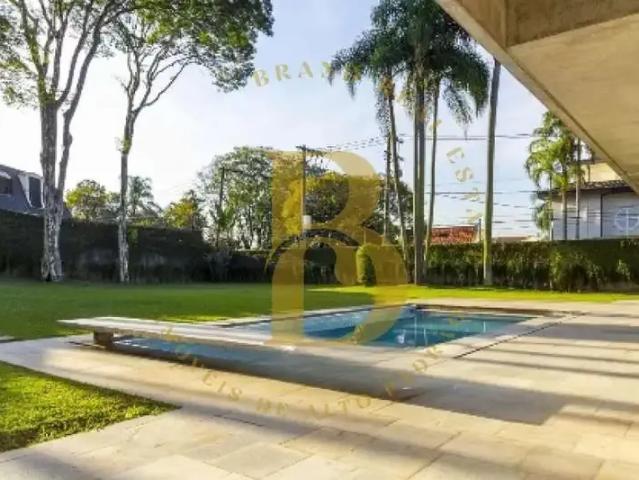 Casa / Sobrado para Locação em São Paulo/SP Cidade Jardim 5 Quartos
