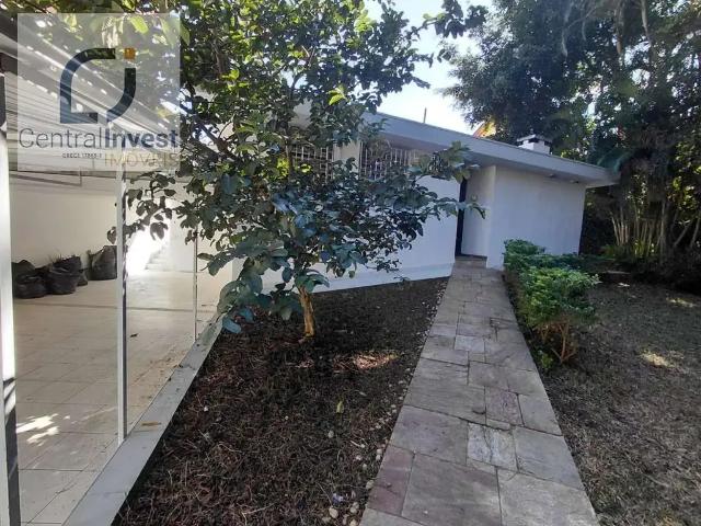 Casa / Sobrado para Locação em São Paulo/SP Cidade Jardim 3 Quartos