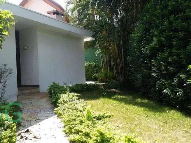 Casa / Sobrado para Locação em São Paulo/SP Cidade Jardim 3 Quartos