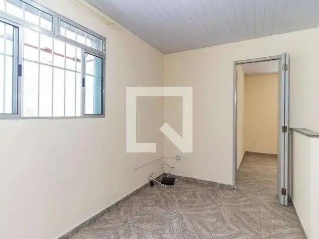 Casa / Sobrado para Locação em São Paulo/SP Cidade Líder 1 Quartos