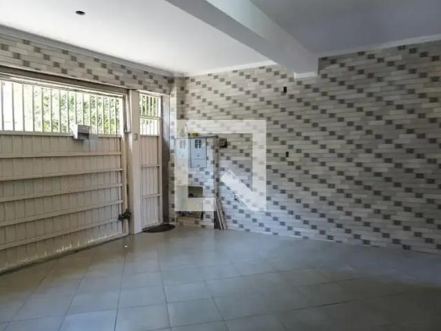 Casa / Sobrado para Locação em São Paulo/SP Cidade Líder 2 Quartos