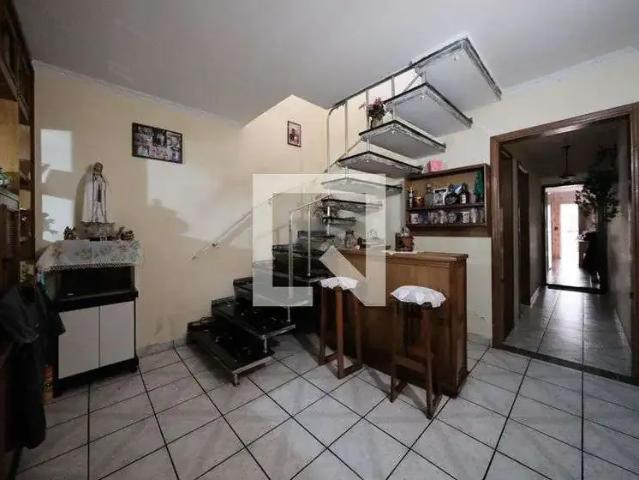Casa / Sobrado para Locação em São Paulo/SP Cidade Patriarca 4 Quartos