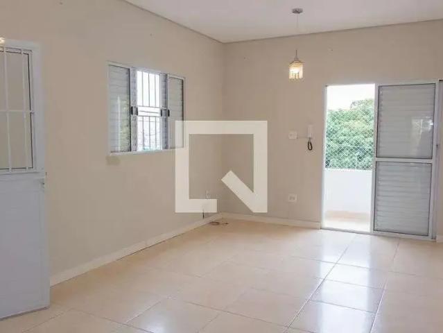 Casa / Sobrado para Locação em São Paulo/SP Cidade São Francisco 1 Quartos