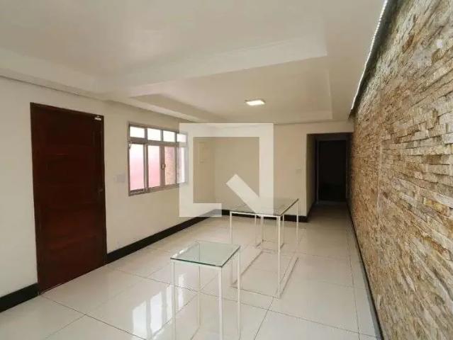 Casa / Sobrado para Locação em São Paulo/SP Cidade São Mateus 3 Quartos