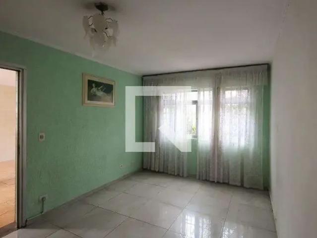 Casa / Sobrado para Locação em São Paulo/SP Cidade São Mateus 3 Quartos