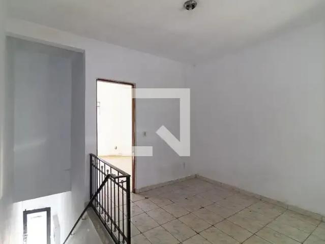 Casa / Sobrado para Locação em São Paulo/SP Cidade São Mateus 2 Quartos