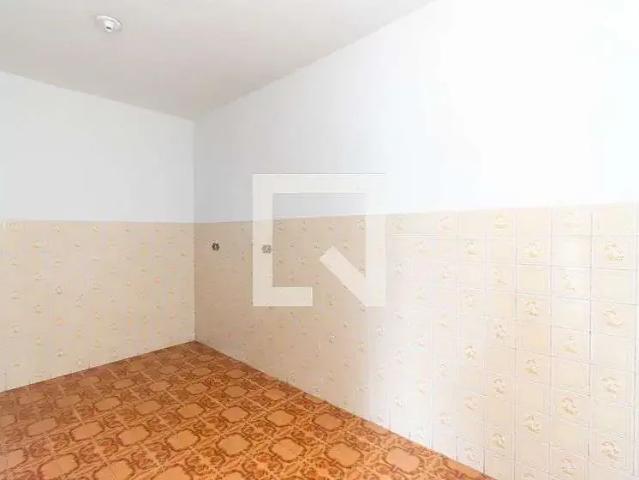 Casa / Sobrado para Locação em São Paulo/SP Cidade Satélite Santa Bárbara 2 Quartos