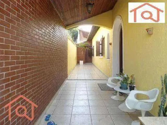 Casa / Sobrado para Locação em São Paulo/SP Cidade Vargas 3 Quartos