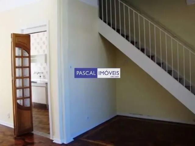 Casa / Sobrado para Locação em São Paulo/SP Aclimação 3 Quartos
