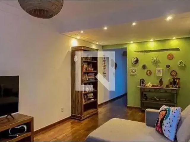 Casa / Sobrado para Locação em São Paulo/SP Aclimação 3 Quartos