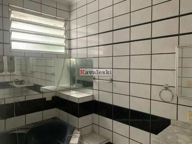 Casa / Sobrado para Locação em São Paulo/SP Aclimação 4 Quartos