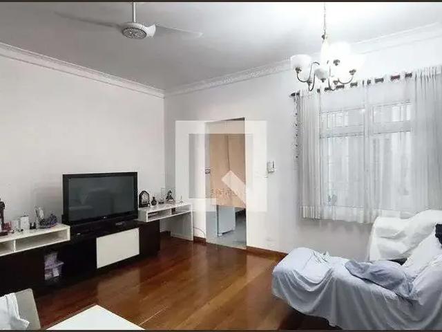 Casa / Sobrado para Locação em São Paulo/SP Aclimação 5 Quartos