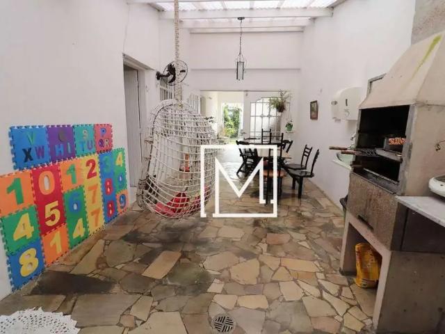 Casa / Sobrado para Locação em São Paulo/SP Aclimação 5 Quartos