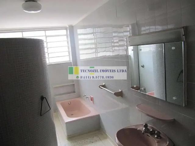 Casa / Sobrado para Locação em São Paulo/SP Aclimação 8 Quartos